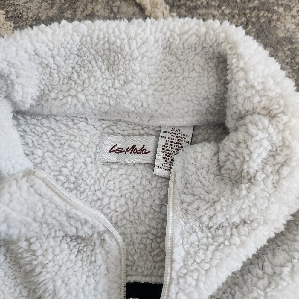 LeModa Fleece - Picture 5 of 6